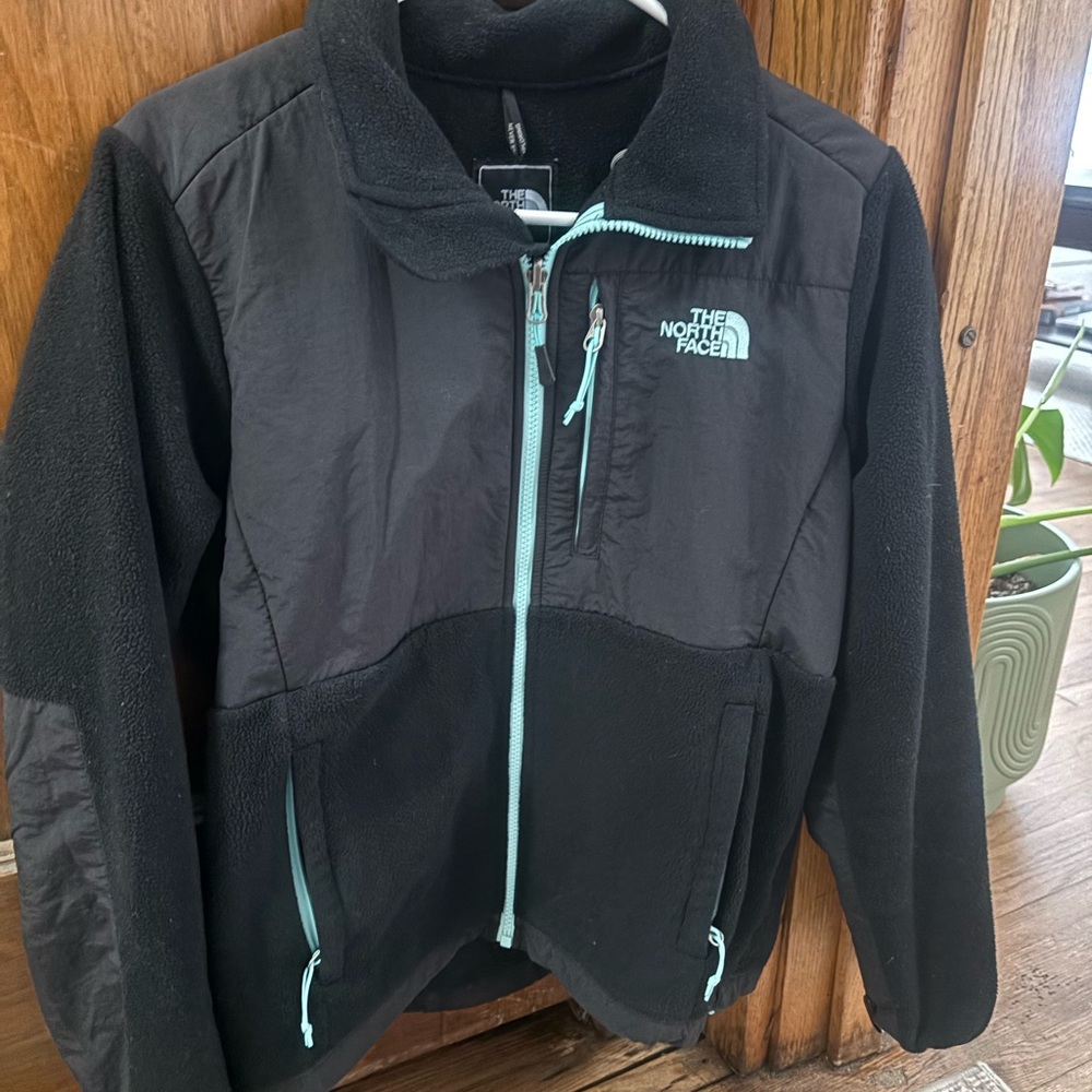 The North Face Black Jacket - Picture 3 of 7